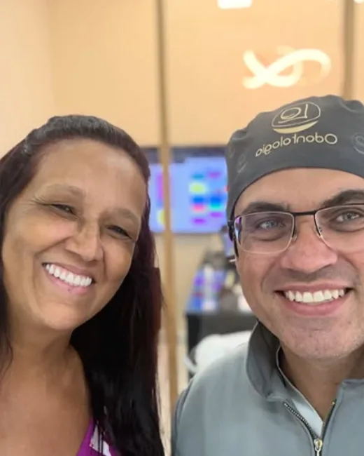 Paciente que confiou no Dr. Felipe Lotfi 3